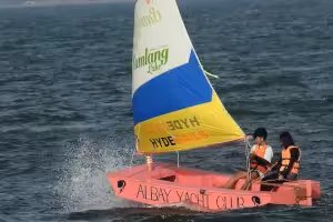 learn to sail Albay dinghy sailing