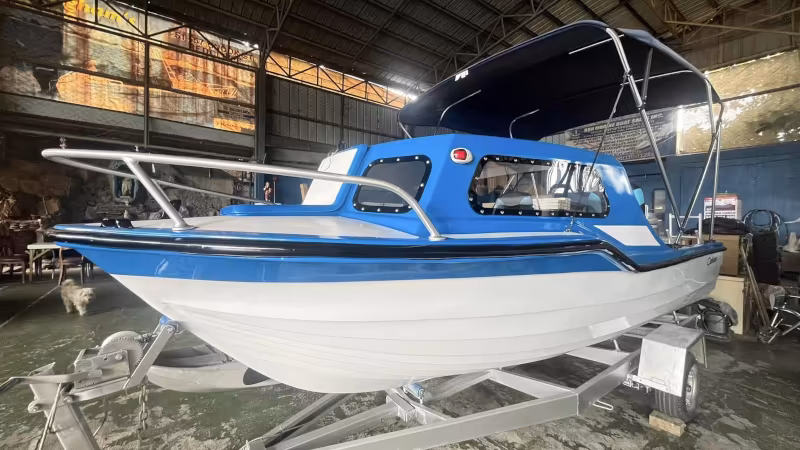 Caribbean Cuddy speedboat for sale