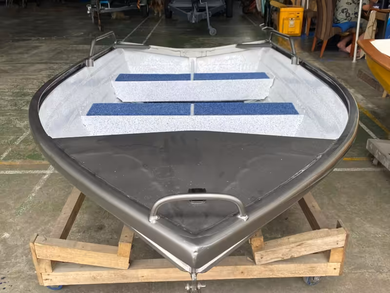 Quintrex aluminium speedboat for sale